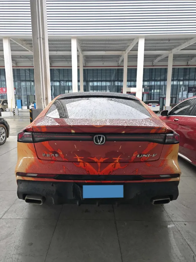 2025 ChangAn UNI-V 1.5T 192HP L4 7DCT,autocango,china used car exporter,china ev exporter,chinese used car exporter,chinese used ev exporter