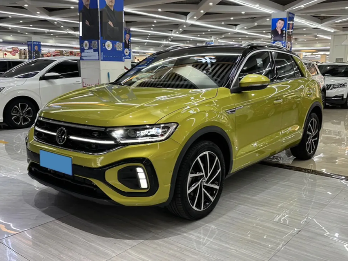 2023 Volkswagen T-Roc 1.5T 160HP L4 7DCT,autocango,china used car exporter,china ev exporter,chinese used car exporter,chinese used ev exporter