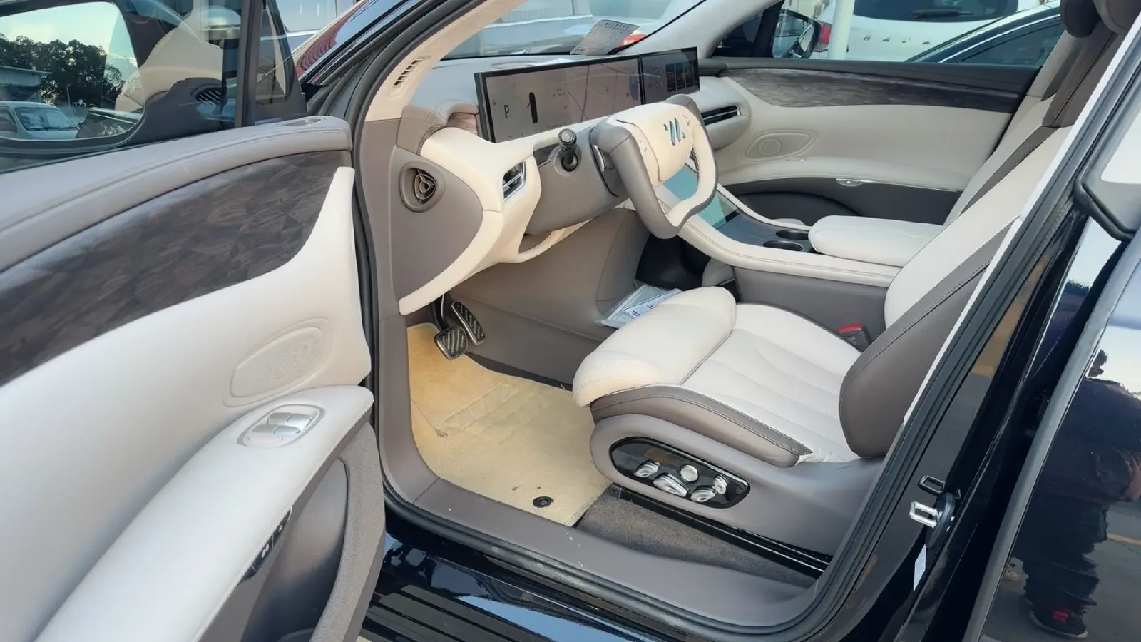 2024 IM LS7 BEV 90KWH,autocango,china used car exporter,china ev exporter,chinese used car exporter,chinese used ev exporter