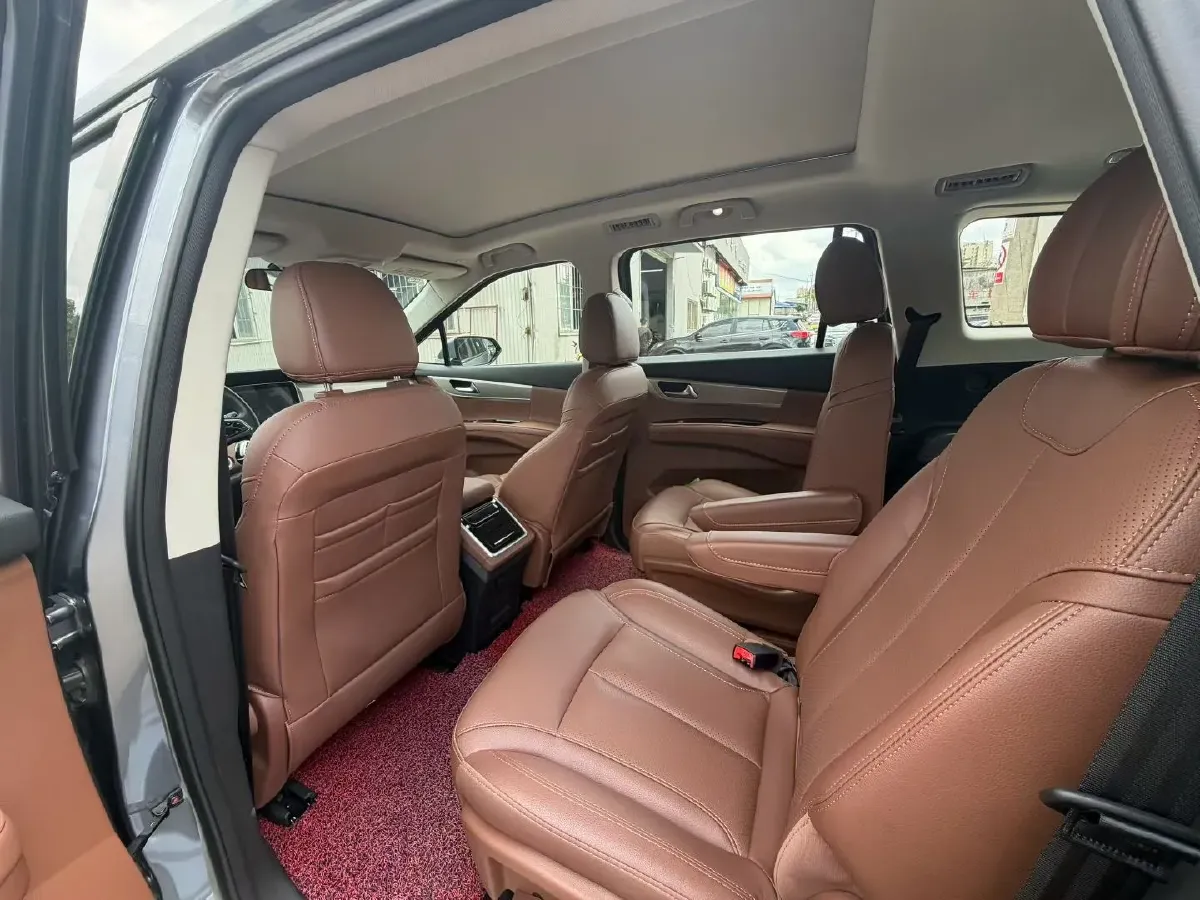 2020 HaiMa 7X 1.5T 165HP L4 6AT,autocango,china used car exporter,china ev exporter,chinese used car exporter,chinese used ev exporter