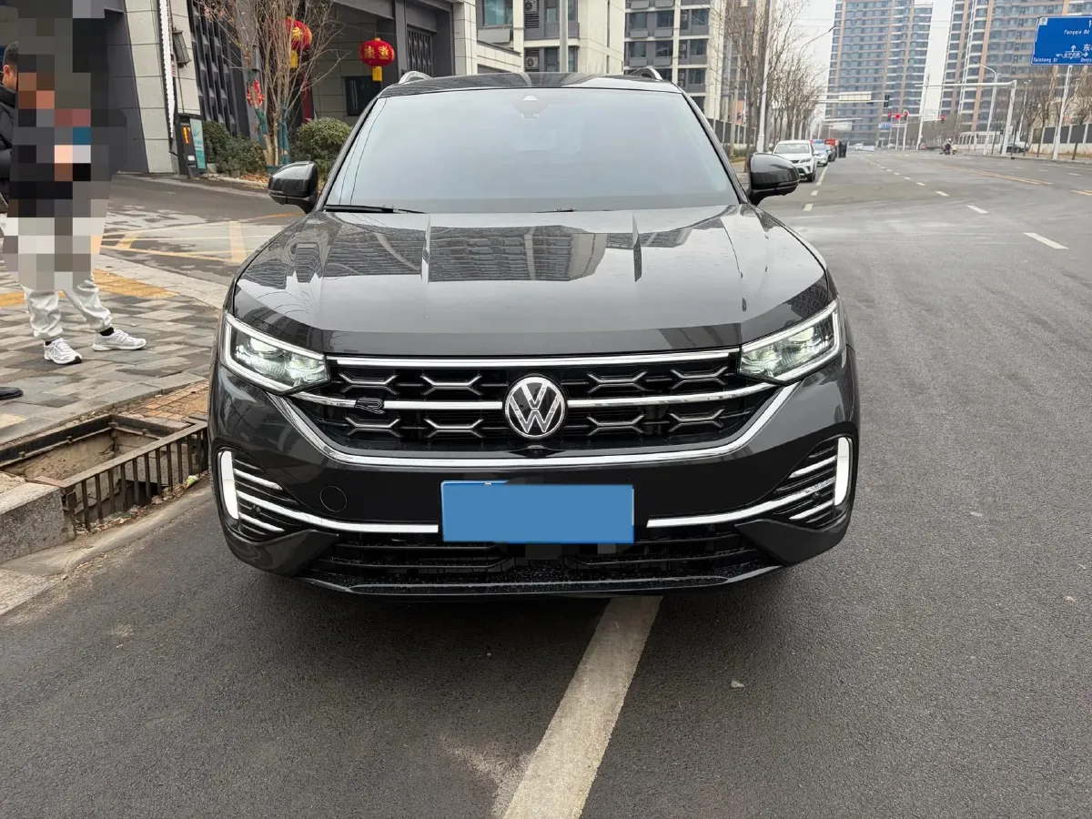 2024 Volkswagen Tayron 2.0T 220HP L4 7DCT,autocango,china used car exporter,china ev exporter,chinese used car exporter,chinese used ev exporter