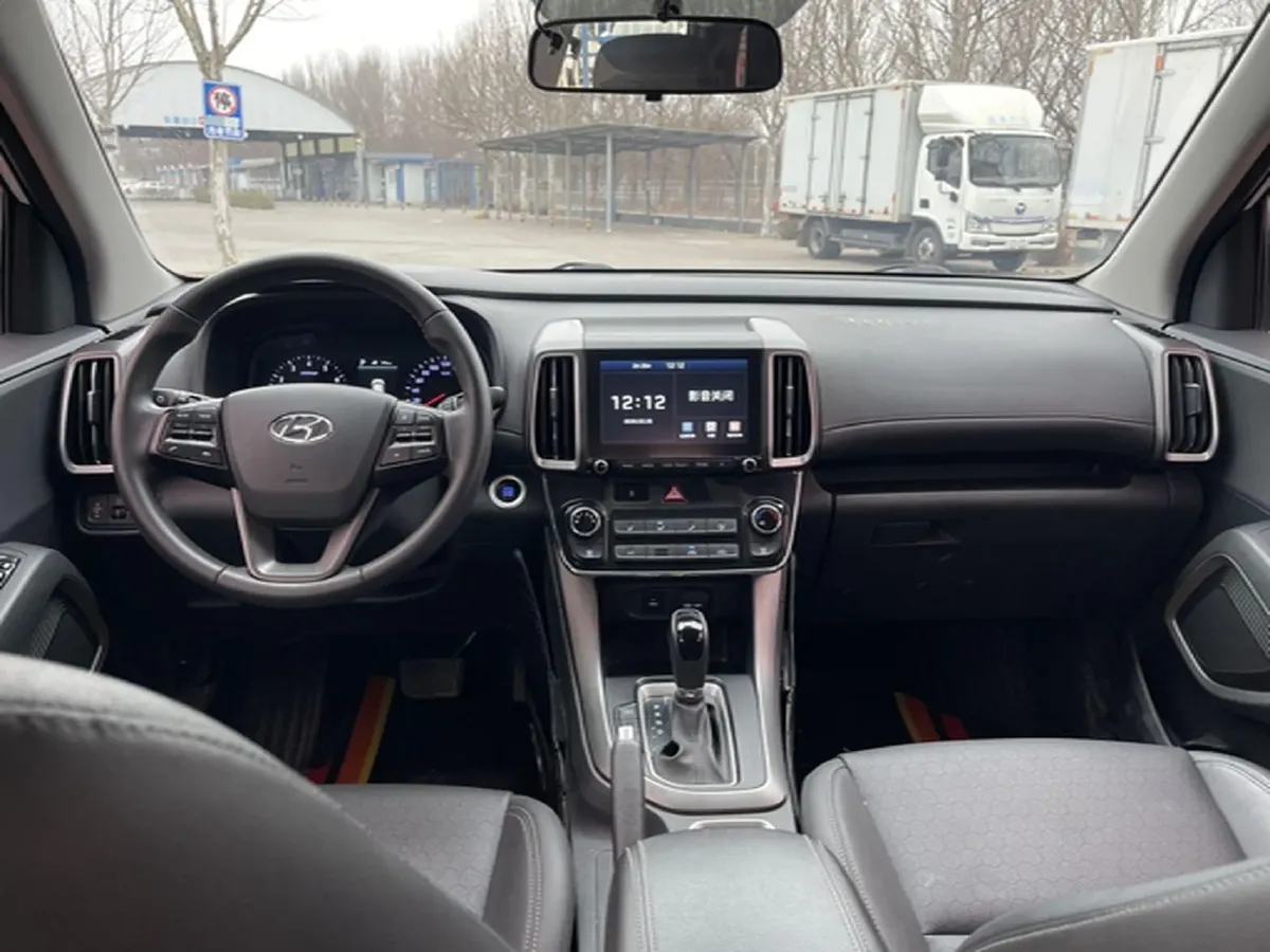 2020 Hyundai ix35 2.0L 160HP L4 6AT,autocango,china used car exporter,china ev exporter,chinese used car exporter,chinese used ev exporter