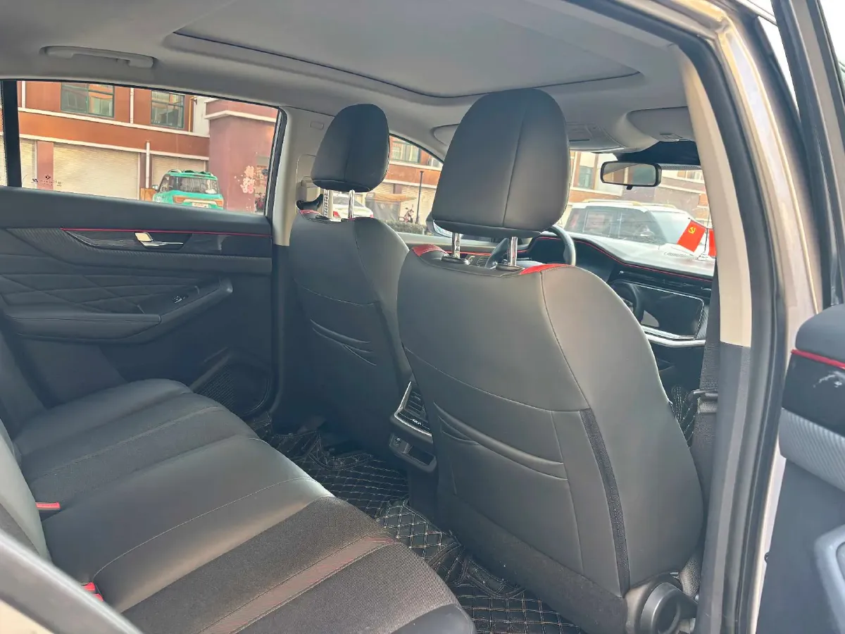 2021 DongFeng Aeolus YiXuan MAX 1.5T 190HP L4 7DCT,autocango,china used car exporter,china ev exporter,chinese used car exporter,chinese used ev exporter