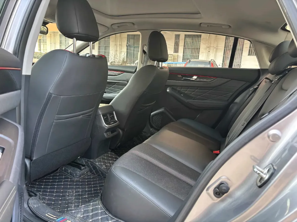 2021 DongFeng Aeolus YiXuan MAX 1.5T 190HP L4 7DCT,autocango,china used car exporter,china ev exporter,chinese used car exporter,chinese used ev exporter