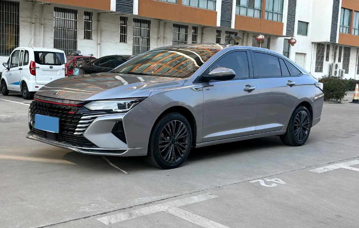 2021 DongFeng Aeolus YiXuan MAX 1.5T 190HP L4 7DCT,autocango,china used car exporter,china ev exporter,chinese used car exporter,chinese used ev exporter