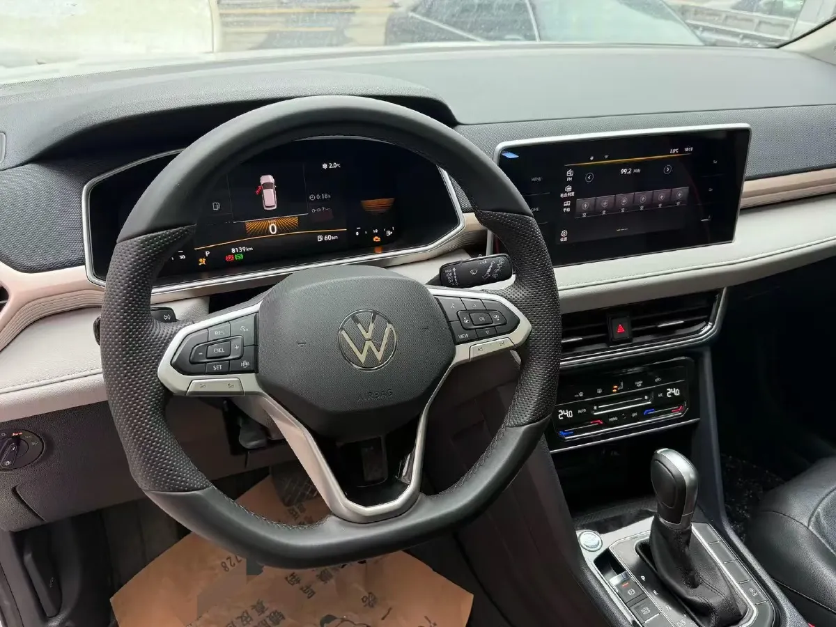 2024 Volkswagen Tharu 1.5T 160HP L4 7DCT,autocango,china used car exporter,china ev exporter,chinese used car exporter,chinese used ev exporter