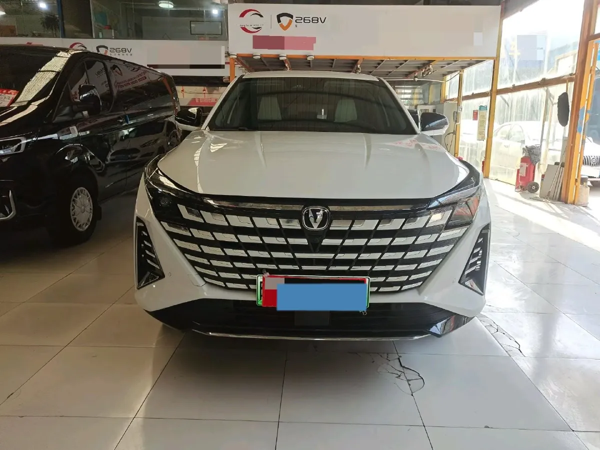 2024 ChangAn UNI-Z 1.5L 98HP L4 E-CVT PHEV 18.4KWH,autocango,china used car exporter,china ev exporter,chinese used car exporter,chinese used ev exporter