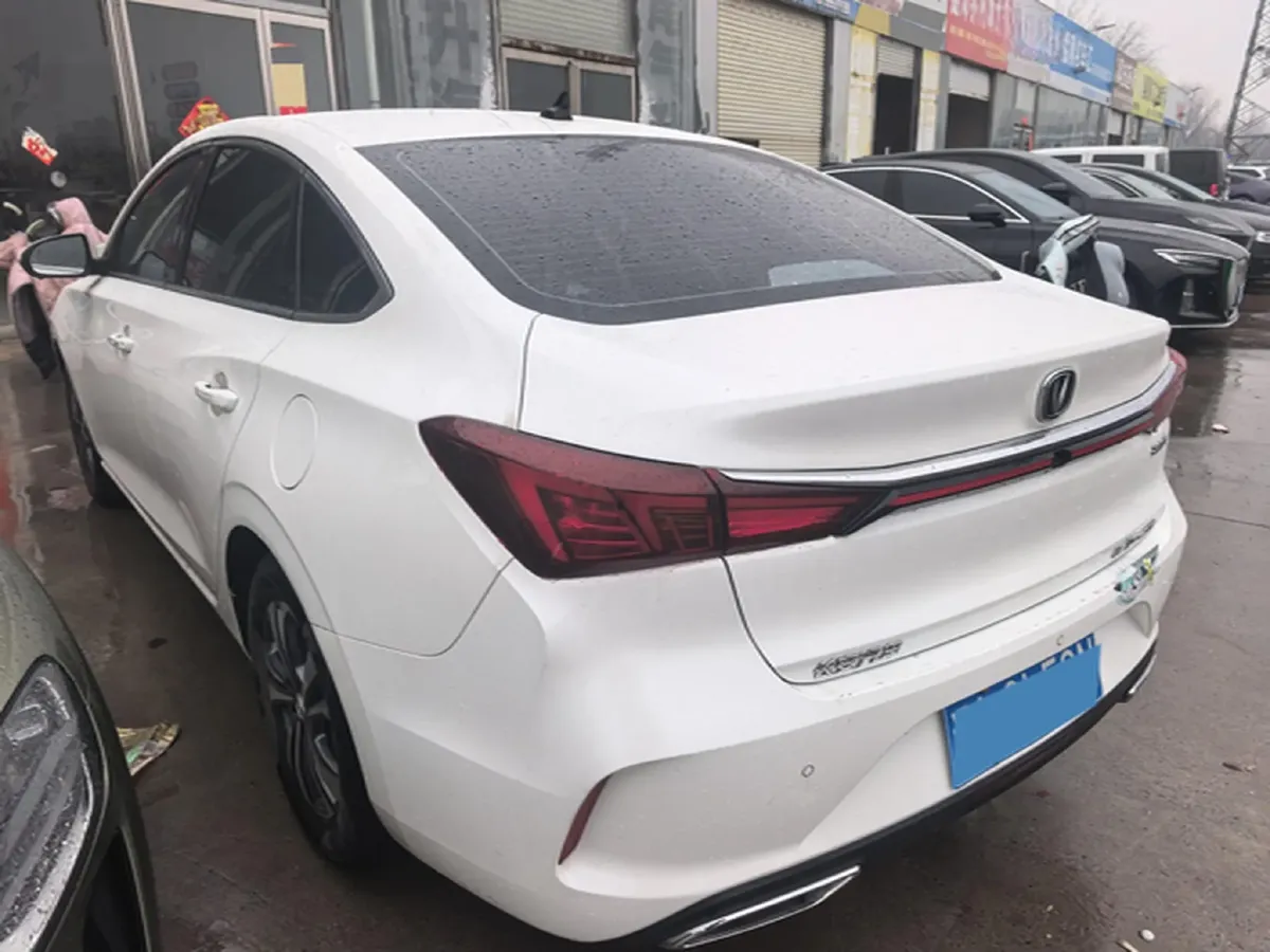 2021 ChangAn Eado 1.4T 160HP L4 7DCT,autocango,china used car exporter,china ev exporter,chinese used car exporter,chinese used ev exporter