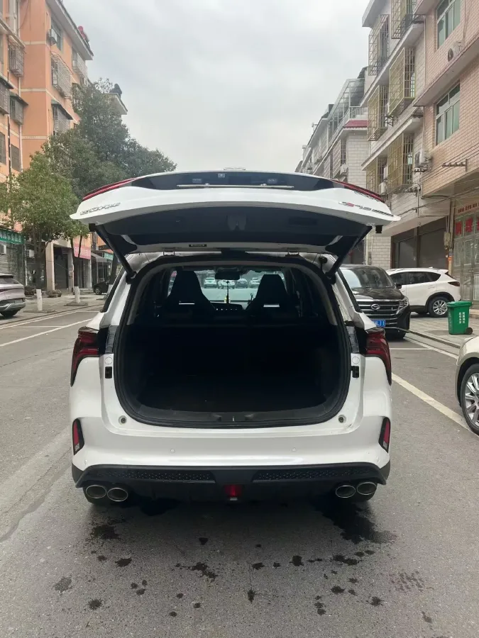 2021 ChangAn CS75 Plus 1.5T 178HP L4 6AT,autocango,china used car exporter,china ev exporter,chinese used car exporter,chinese used ev exporter