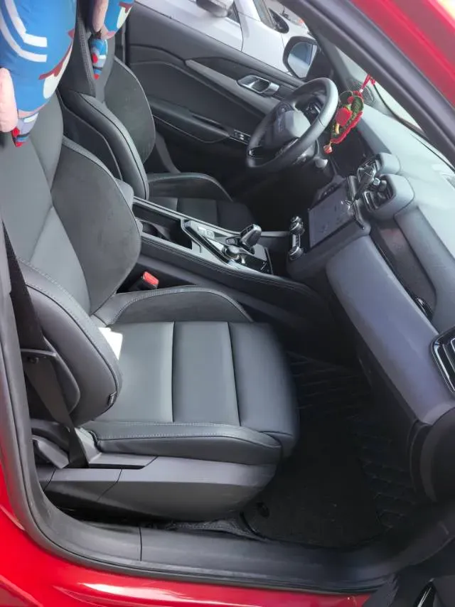 2022 LYNK&CO 03 2.0T 190HP L4 7DCT,autocango,china used car exporter,china ev exporter,chinese used car exporter,chinese used ev exporter