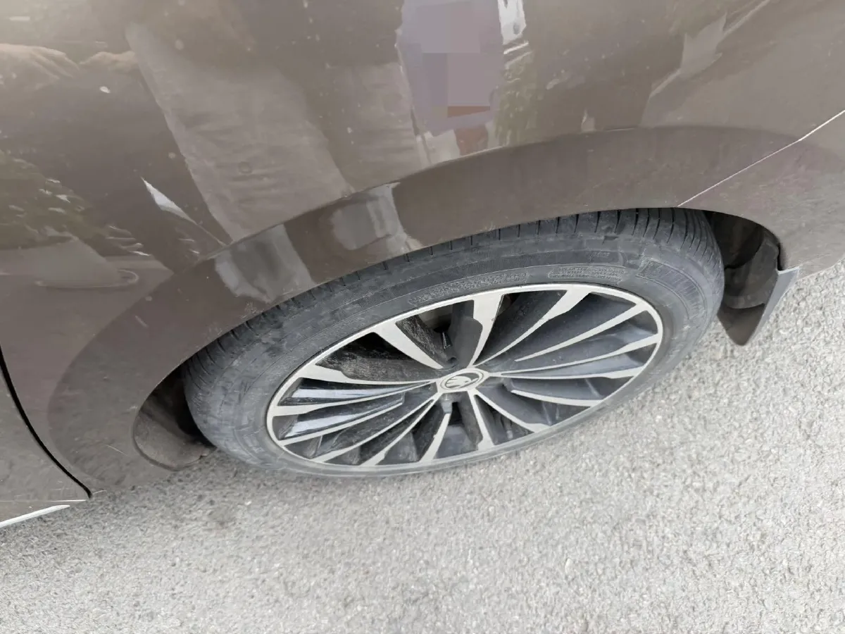 2018 Skoda Kodiak 1.8T 180HP L4 7DCT,autocango,china used car exporter,china ev exporter,chinese used car exporter,chinese used ev exporter