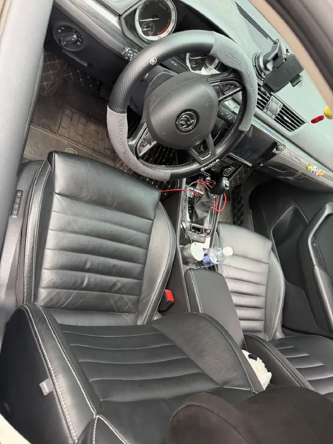 2018 Skoda Kodiak 1.8T 180HP L4 7DCT,autocango,china used car exporter,china ev exporter,chinese used car exporter,chinese used ev exporter