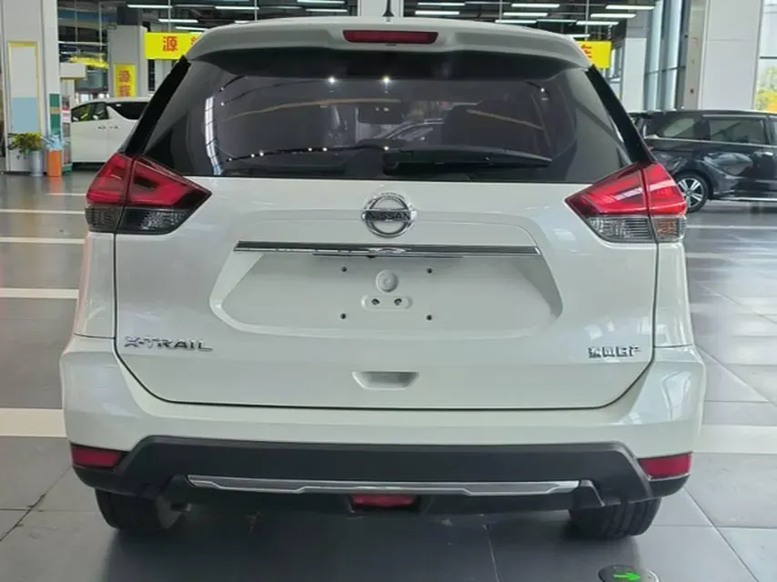 2020 Nissan X-Trail 2.0L 154HP L4 CVT,autocango,china used car exporter,china ev exporter,chinese used car exporter,chinese used ev exporter