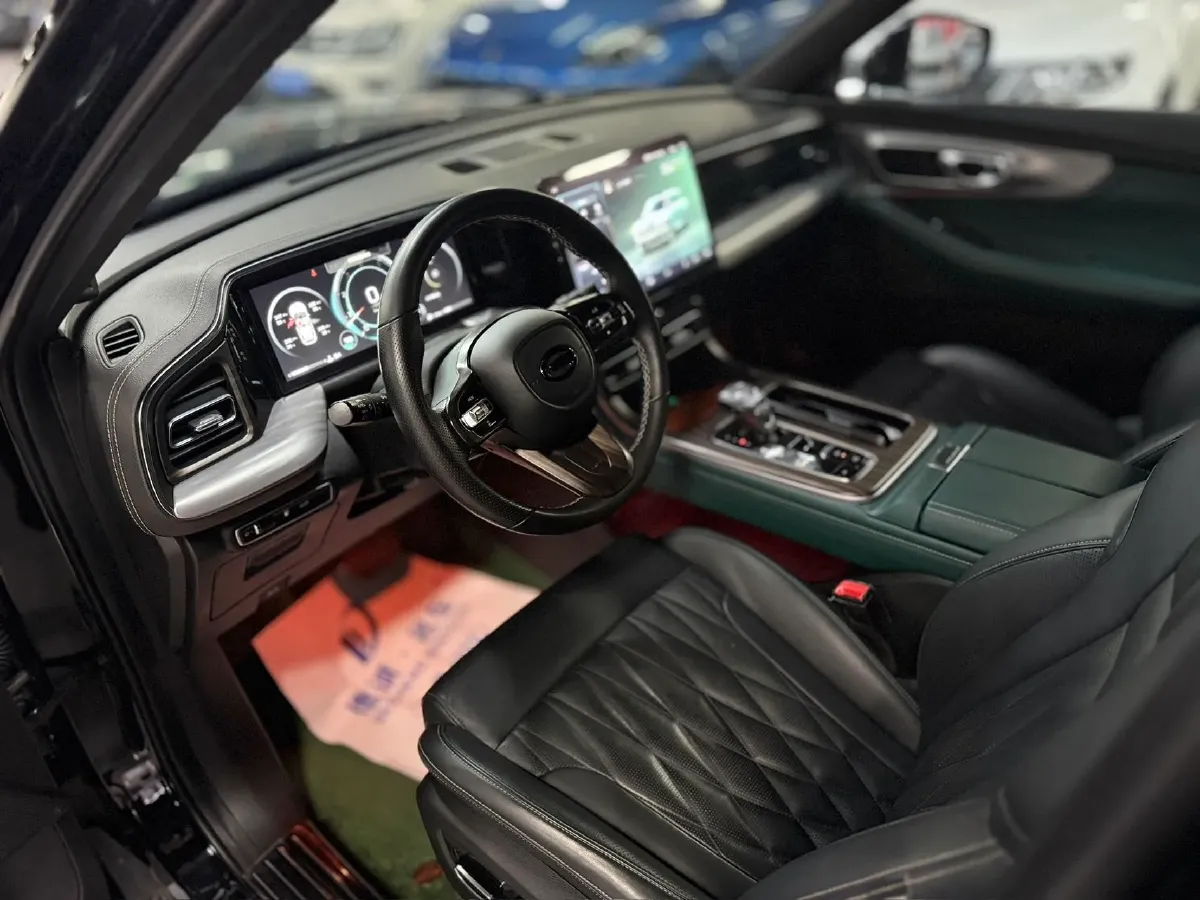 2022 GAC Trumpchi GS8 2.0T 252HP L4 8AT,autocango,china used car exporter,china ev exporter,chinese used car exporter,chinese used ev exporter