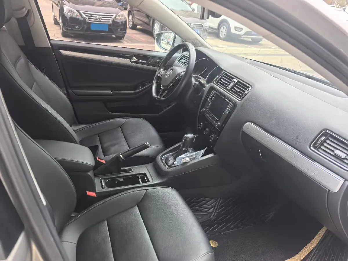 2018 Volkswagen Bora 1.4T 131HP L4 7DCT,autocango,china used car exporter,china ev exporter,chinese used car exporter,chinese used ev exporter