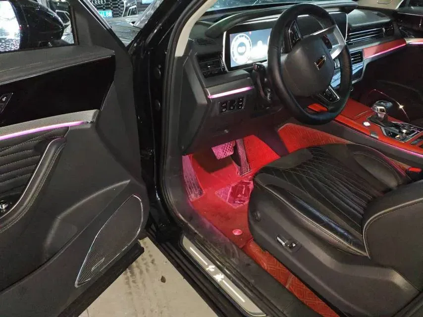 2022 HongQi HS5 2.0T 224HP L4 6AT,autocango,china used car exporter,china ev exporter,chinese used car exporter,chinese used ev exporter