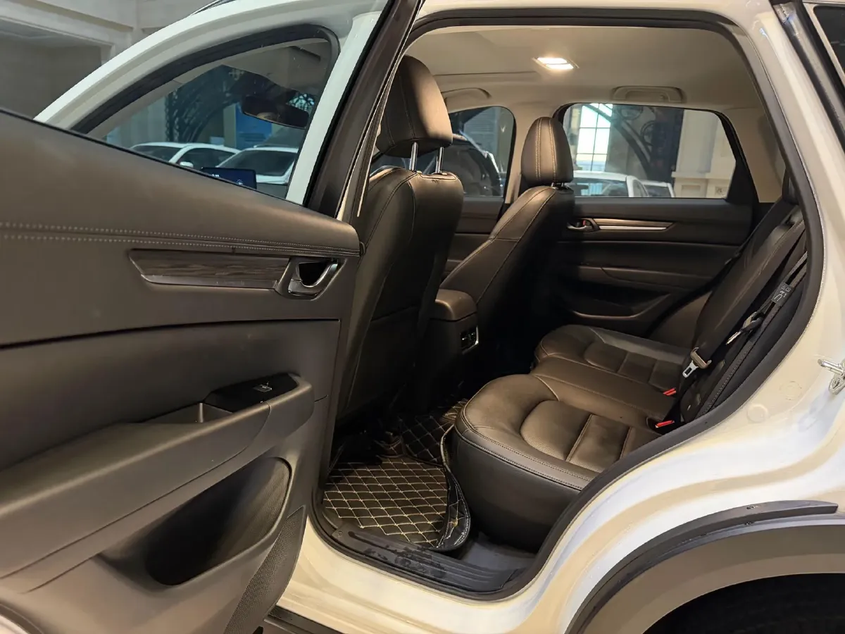 2022 MAXUS XinTu V90 2.0T 150HP L4 6AT,autocango,china used car exporter,china ev exporter,chinese used car exporter,chinese used ev exporter