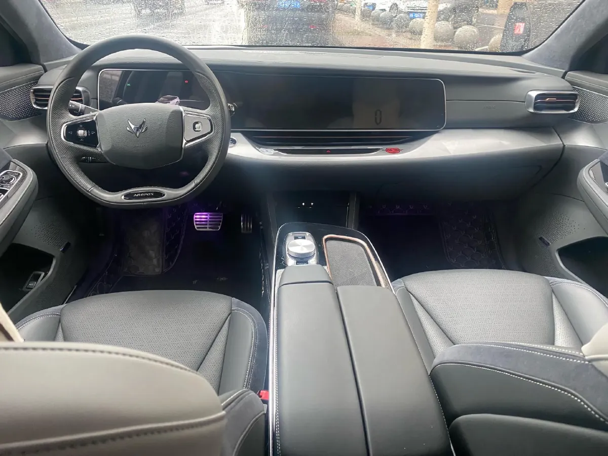 2022 ARCFOX αS BEV 93.6KWH,autocango,china used car exporter,china ev exporter,chinese used car exporter,chinese used ev exporter