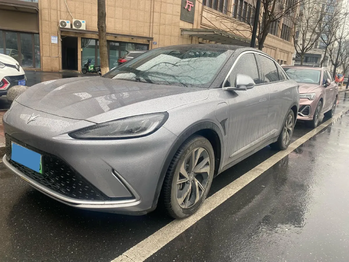 2022 ARCFOX αS BEV 93.6KWH,autocango,china used car exporter,china ev exporter,chinese used car exporter,chinese used ev exporter