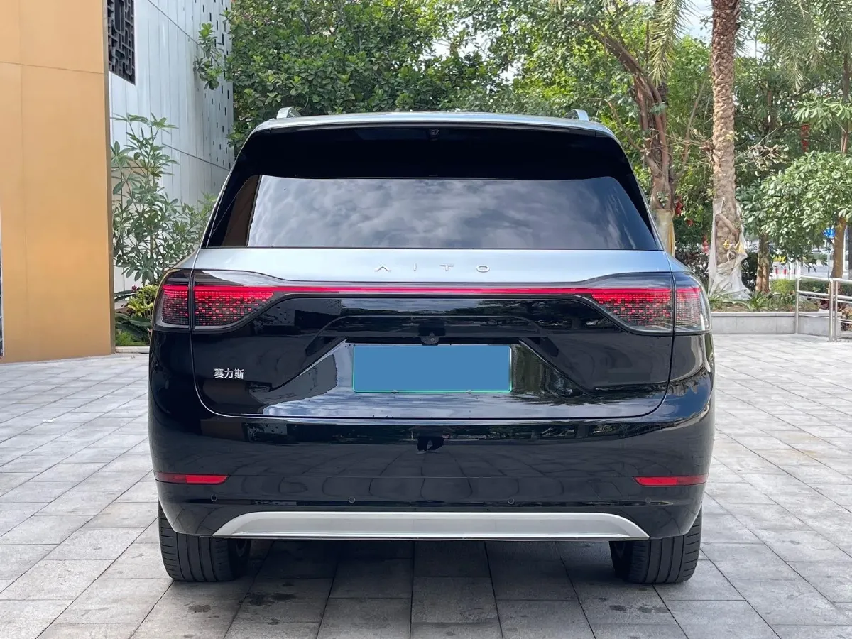 2024 AITO AITO M9 1.5T 152HP L4 REEV 42KWH,autocango,china used car exporter,china ev exporter,chinese used car exporter,chinese used ev exporter