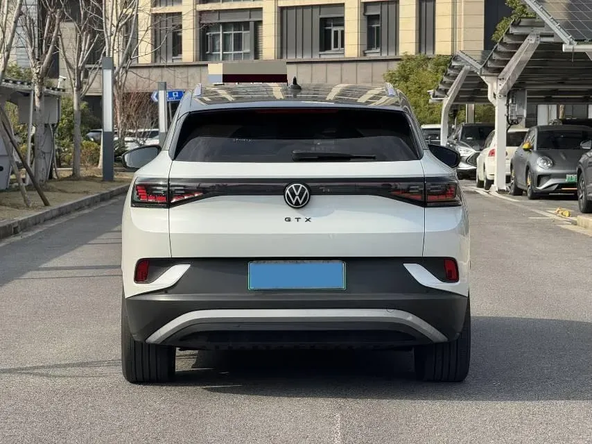 2022 Neta S Range Extended 231HP REEV 43.51KWH,autocango,china used car exporter,china ev exporter,chinese used car exporter,chinese used ev exporter