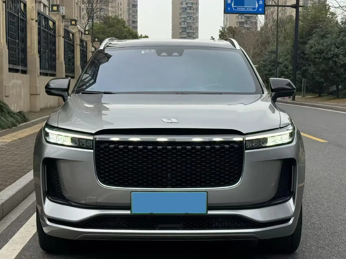 2020 Li ONE Range Extended 131HP REEV 40.5KWH,autocango,china used car exporter,china ev exporter,chinese used car exporter,chinese used ev exporter