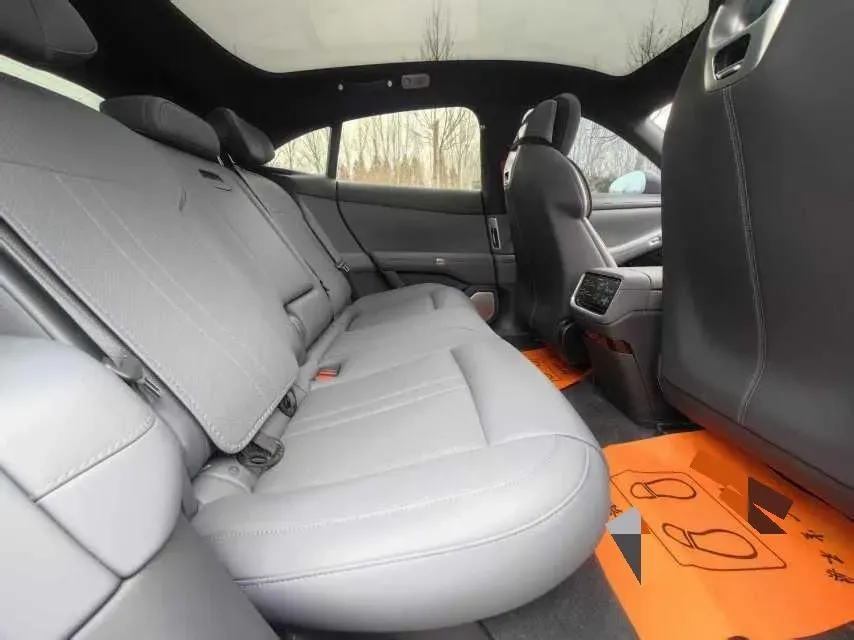 2025 MI YU7 BEV 96.3KWH,autocango,china used car exporter,china ev exporter,chinese used car exporter,chinese used ev exporter