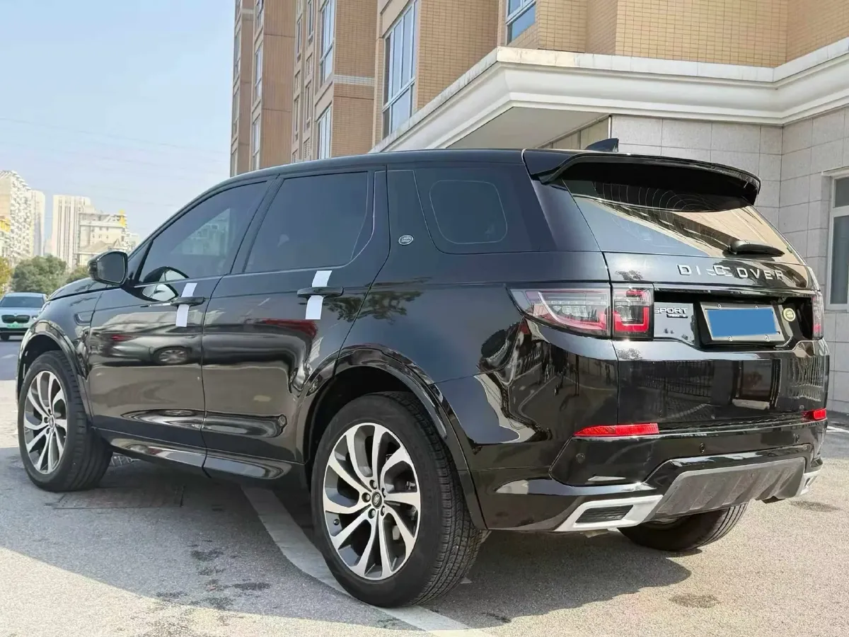 2020 Land Rover Discovery Sport 2.0T 249HP L4 9AT,autocango,china used car exporter,china ev exporter,chinese used car exporter,chinese used ev exporter
