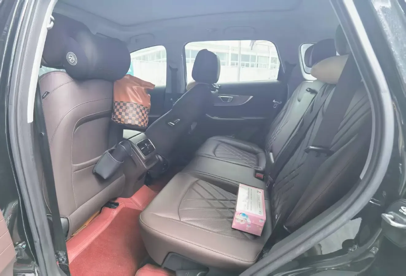 2024 Chery Tiggo 8 PRO 2.0T 254HP L4 7DCT,autocango,china used car exporter,china ev exporter,chinese used car exporter,chinese used ev exporter