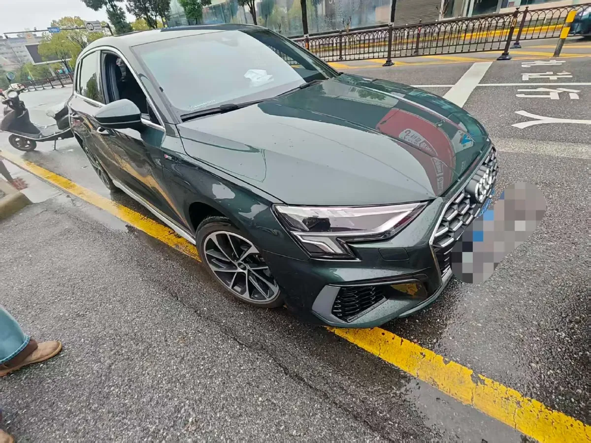 2024 Audi A3 1.4T 150HP L4 7DCT,autocango,china used car exporter,china ev exporter,chinese used car exporter,chinese used ev exporter