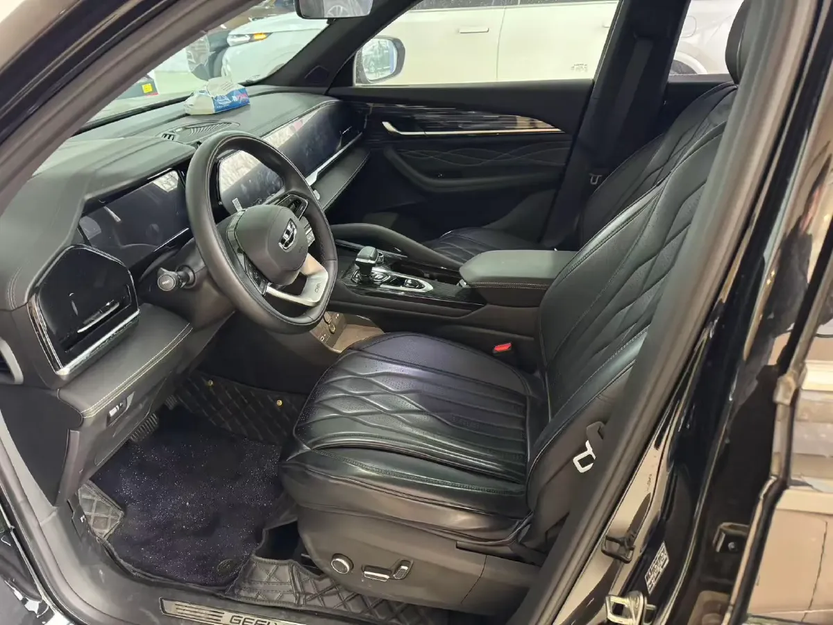 2024 Geely Monjaro 2.0T 218HP L4 7DCT,autocango,china used car exporter,china ev exporter,chinese used car exporter,chinese used ev exporter