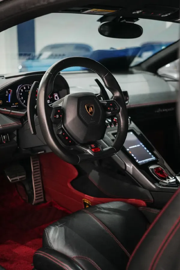 2016 Lamborghini Huracán 5.2L 580HP V10 7DCT,autocango,china used car exporter,china ev exporter,chinese used car exporter,chinese used ev exporter