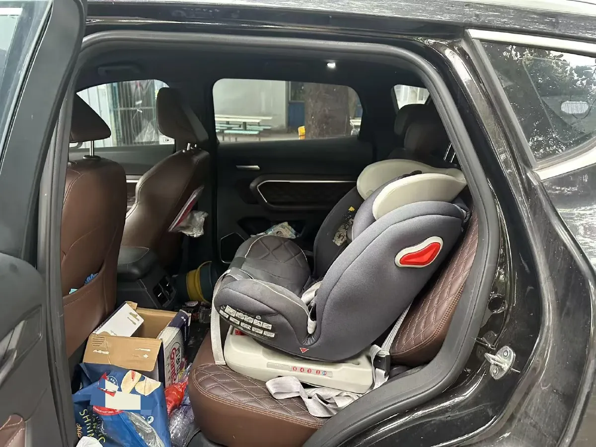 2020 Haval H6 1.5T 169HP L4 7DCT,autocango,china used car exporter,china ev exporter,chinese used car exporter,chinese used ev exporter