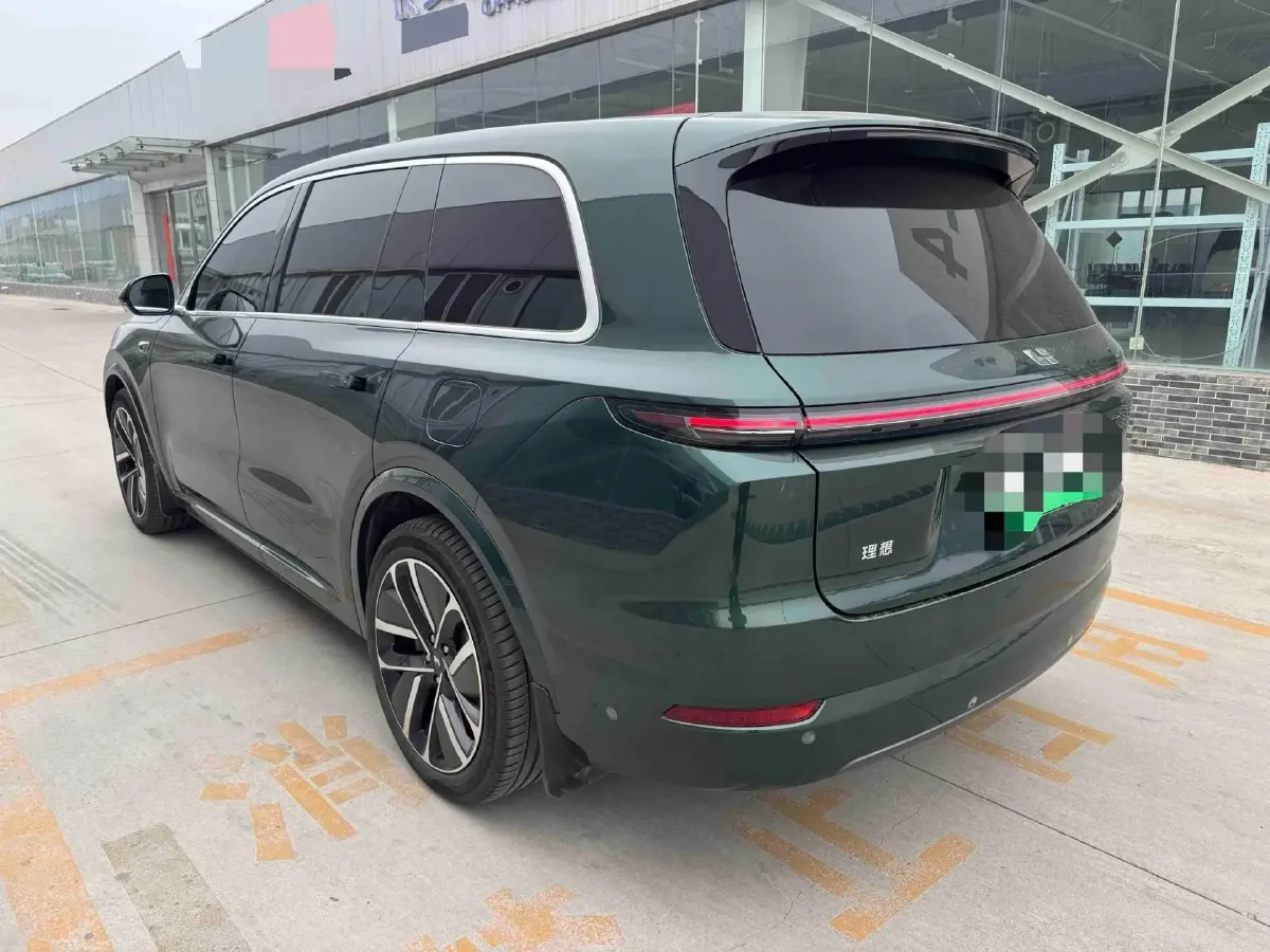 2024 Li L9 Range Extended 154HP REEV 52.3KWH,autocango,china used car exporter,china ev exporter,chinese used car exporter,chinese used ev exporter