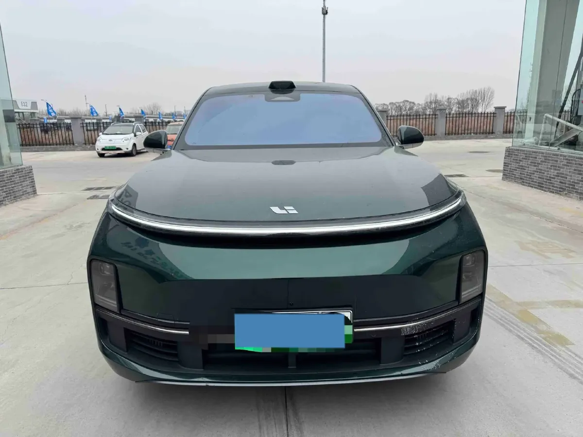 2024 Li L9 Range Extended 154HP REEV 52.3KWH,autocango,china used car exporter,china ev exporter,chinese used car exporter,chinese used ev exporter