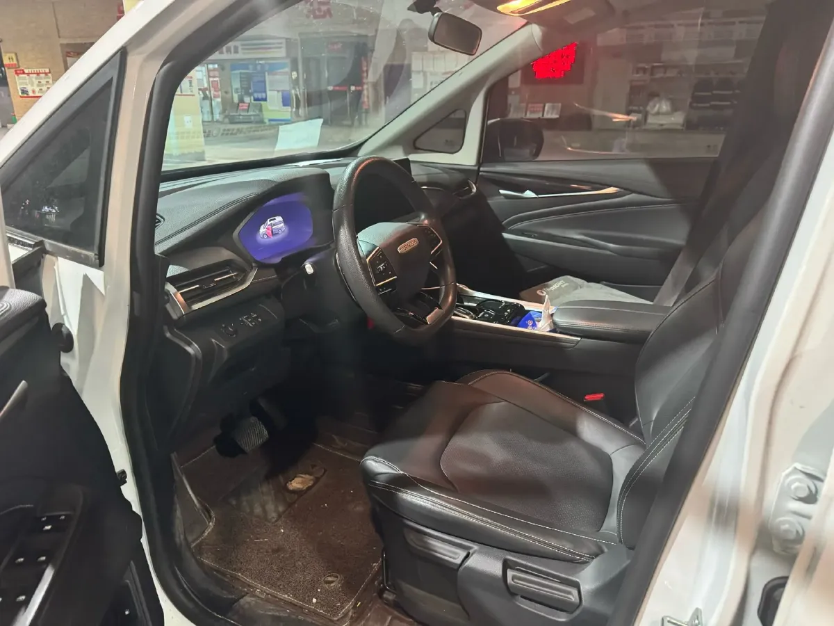 2021 MAXUS G50 1.5T 169HP L4 7DCT,autocango,china used car exporter,china ev exporter,chinese used car exporter,chinese used ev exporter