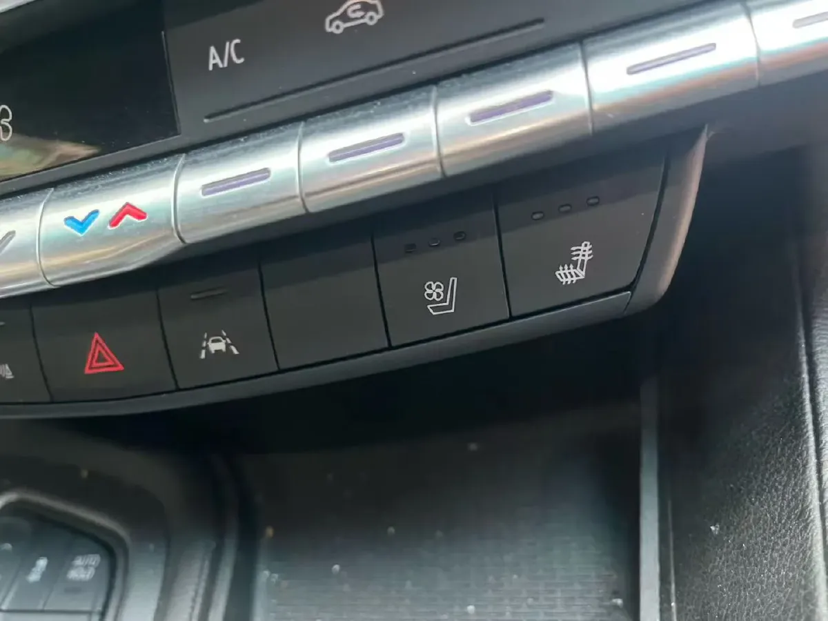 2023 Cadillac CT5 2.0T 237HP L4 10AT,autocango,china used car exporter,china ev exporter,chinese used car exporter,chinese used ev exporter