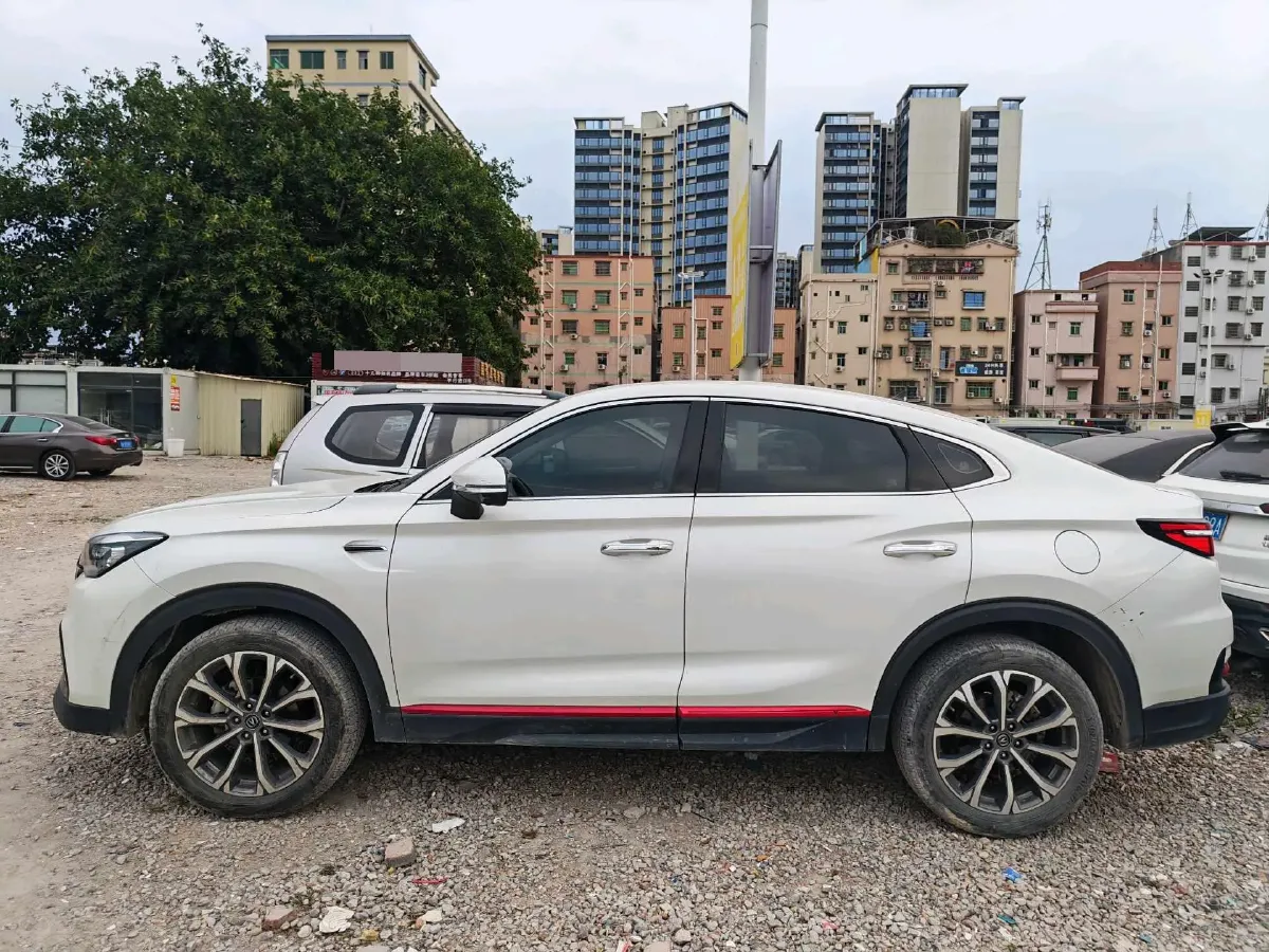 2021 ChangAn CS85 Coupe 1.5T 178HP L4 7DCT,autocango,china used car exporter,china ev exporter,chinese used car exporter,chinese used ev exporter
