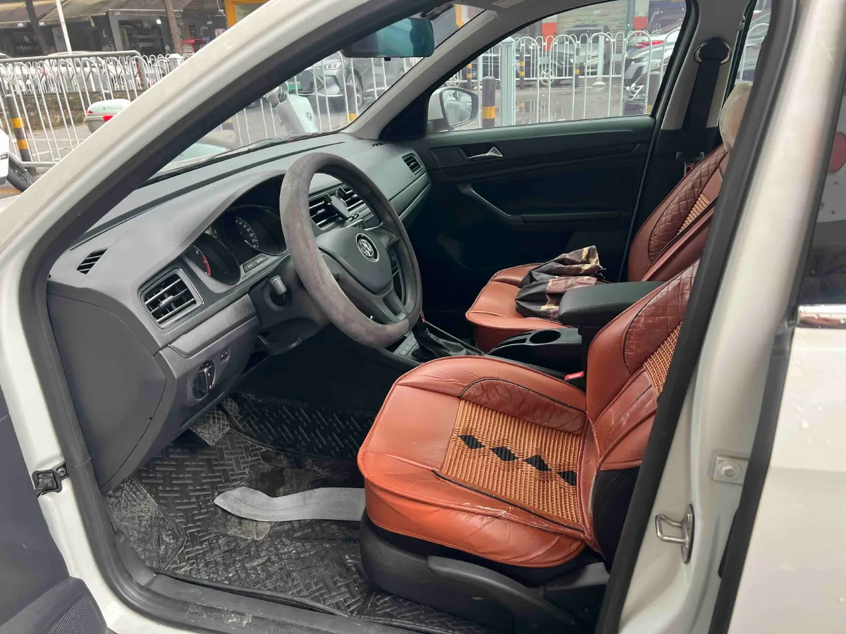 2019 ChangAn Eado XT 1.6L 128HP L4 6AT,autocango,china used car exporter,china ev exporter,chinese used car exporter,chinese used ev exporter