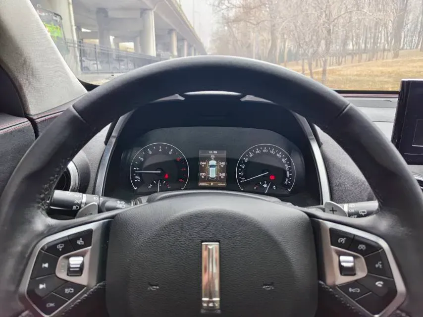 2017 WEY VV5 2.0T 197HP L4 7DCT,autocango,china used car exporter,china ev exporter,chinese used car exporter,chinese used ev exporter