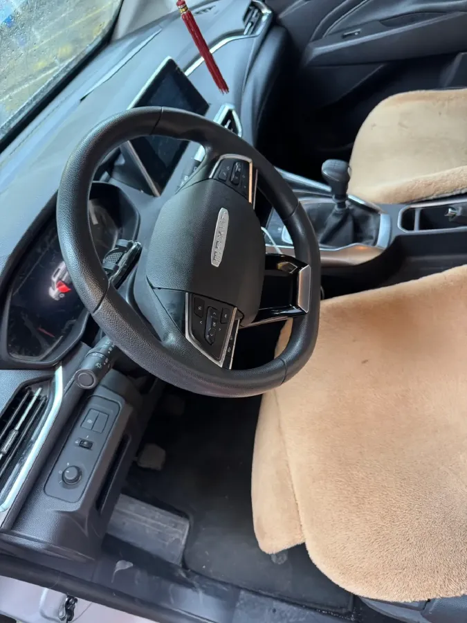 2022 MAXUS G50 1.5T 169HP L4 7DCT,autocango,china used car exporter,china ev exporter,chinese used car exporter,chinese used ev exporter