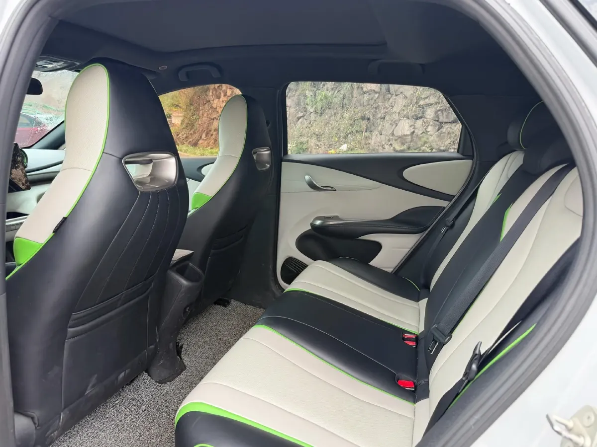 2021 Ford Escort 1.5L 122HP L3 6AT,autocango,china used car exporter,china ev exporter,chinese used car exporter,chinese used ev exporter