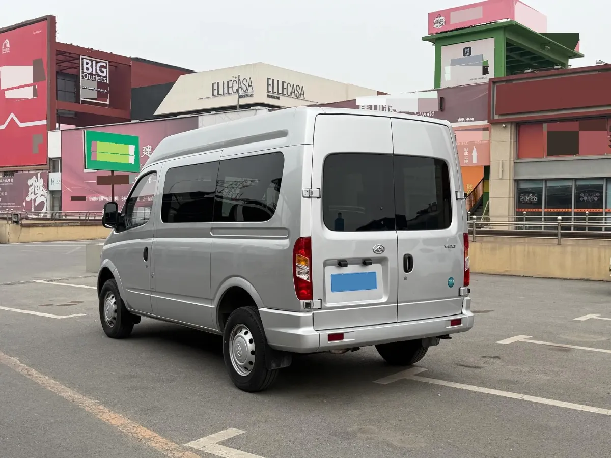 2021 MAXUS XinTu V80 2.0T 139HP L4 6MT,autocango,china used car exporter,china ev exporter,chinese used car exporter,chinese used ev exporter
