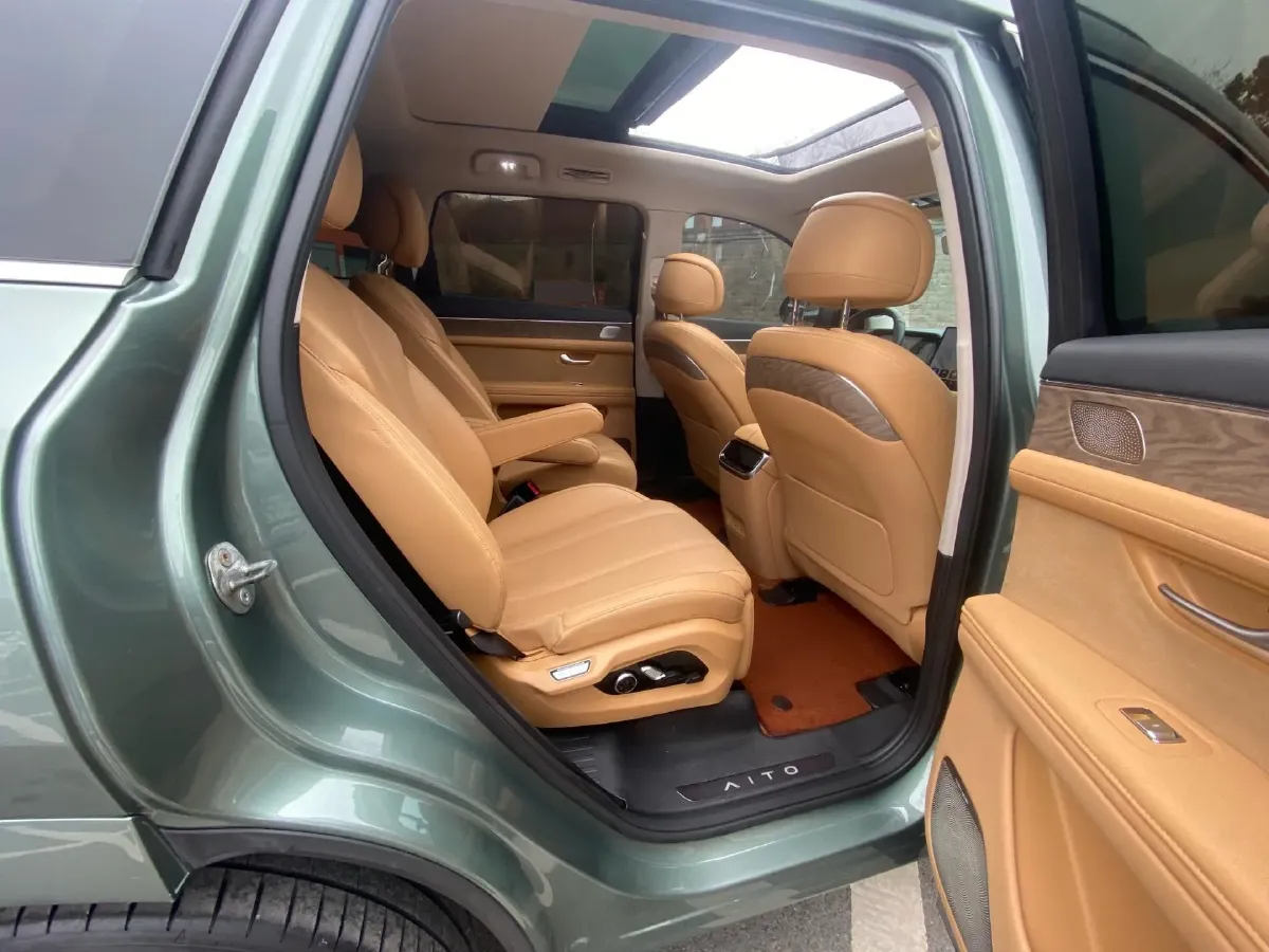 2022 Infiniti Q50L 2.0T 211HP L4 7AT,autocango,china used car exporter,china ev exporter,chinese used car exporter,chinese used ev exporter