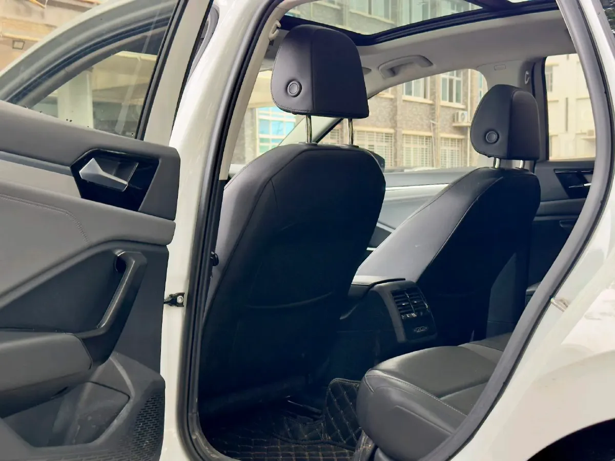 2021 Volkswagen Sagitar 1.4T 150HP L4 7DCT,autocango,china used car exporter,china ev exporter,chinese used car exporter,chinese used ev exporter