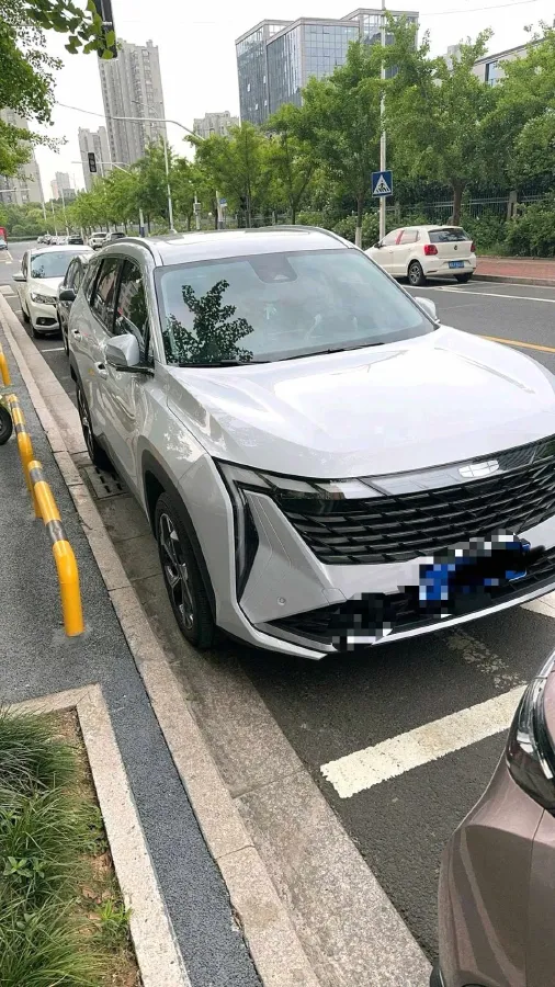 2024 Geely StarRay 1.5T 181HP L4 7DCT,autocango,china used car exporter,china ev exporter,chinese used car exporter,chinese used ev exporter