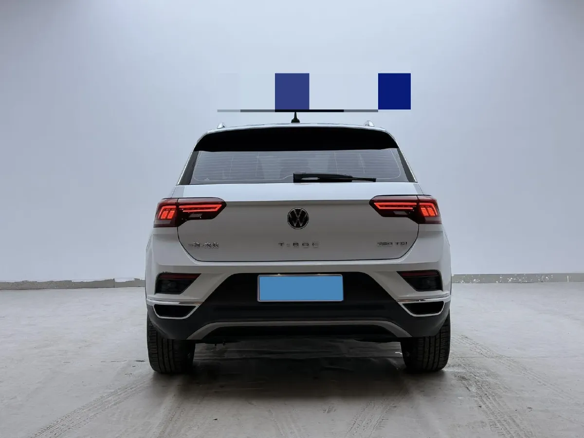 2021 Volkswagen T-Roc 1.4T 150HP L4 7DCT,autocango,china used car exporter,china ev exporter,chinese used car exporter,chinese used ev exporter