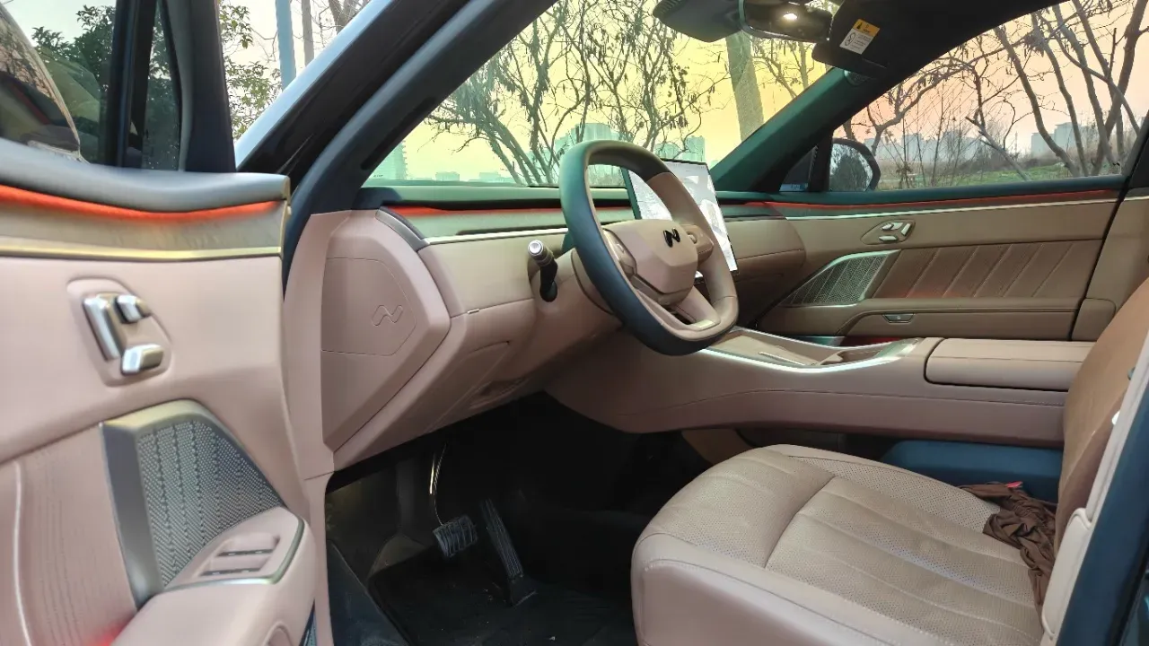 2025 ONVO L90 BEV,autocango,china used car exporter,china ev exporter,chinese used car exporter,chinese used ev exporter