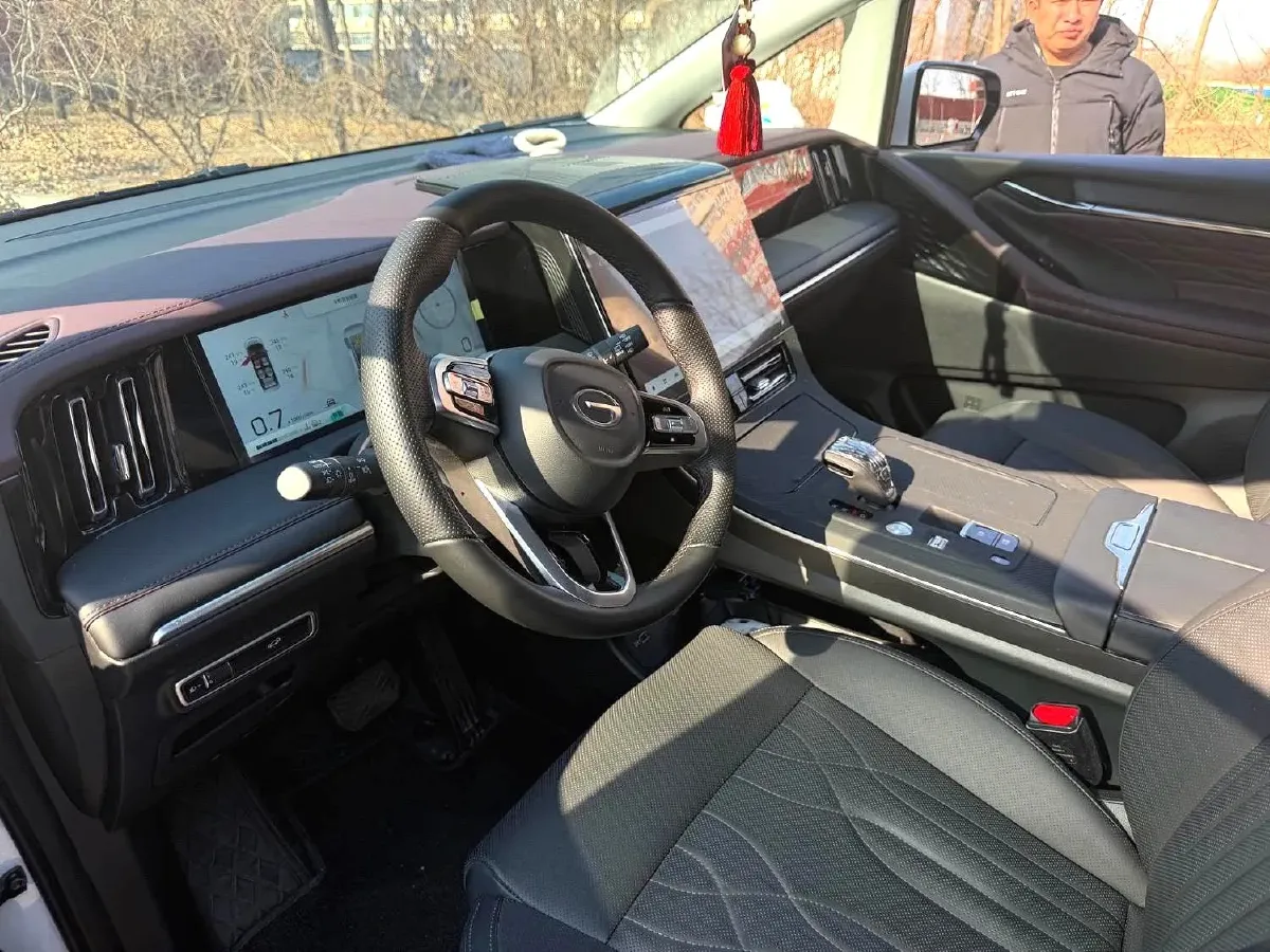 2024 GAC Trumpchi M8 2.0T 252HP L4 8AT,autocango,china used car exporter,china ev exporter,chinese used car exporter,chinese used ev exporter