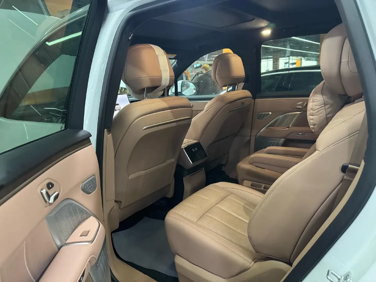 2025 ONVO L90 BEV,autocango,china used car exporter,china ev exporter,chinese used car exporter,chinese used ev exporter